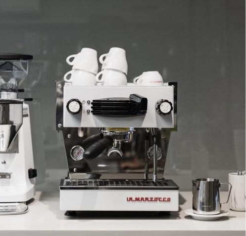 La Marzocco | Linea Mini w/WiFi Espresso Machine, La Marzocco - Hazel & Hershey Coffee Roasters White